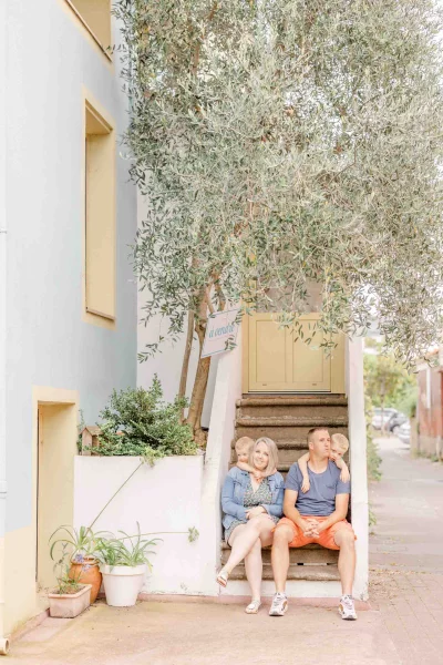 enfant gris marron extérieur